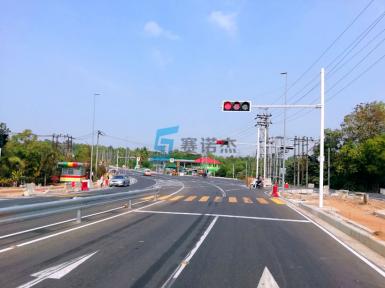 缅甸交通项目（信号机+信号灯+路灯）
